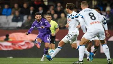 أتالانتا يواصل تعثره بتعادل أمام فيورنتينا في الدوري الإيطالي