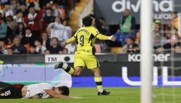 الدوري الاسباني فياريال يقلب تأخره إلى فوز على فالنسيا بملعبه الدوري الاسباني فياريال يقلب تأخره إلى فوز على فالنسيا بملعبه
