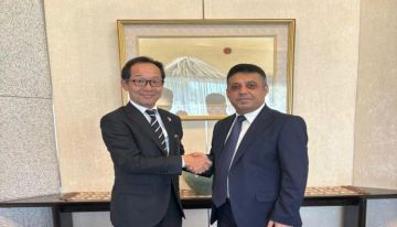وزير الدولة يبحث مع السفير الياباني الأوضاع الإنسانية في اليمن وزير الدولة يبحث مع السفير الياباني الأوضاع الإنسانية في اليمن
