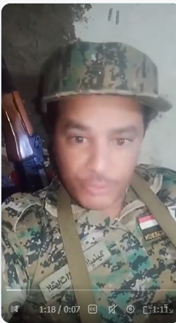 جندي في محور تعز يتهم الحكومة والتحالف بخذلانهم (فيديو) جندي في محور تعز يتهم الحكومة والتحالف بخذلانهم (فيديو)