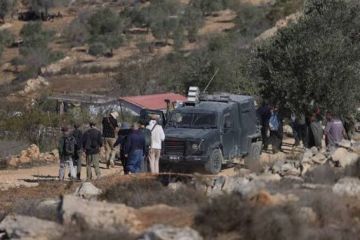 مسؤولون: مستوطنون إسرائيليون يقتلون فلسطينيا في الضفة الغربية مسؤولون: مستوطنون إسرائيليون يقتلون فلسطينيا في الضفة الغربية