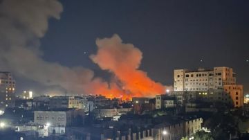 الحوثويون يتقهقرون : القوات اليمنية تسيطر على باب المندب بإسناد من التحالف... وهجوم استراتيجي على صنعاء الحوثويون يتقهقرون : القوات اليمنية تسيطر على باب المندب بإسناد من التحالف... وهجوم استراتيجي على صنعاء