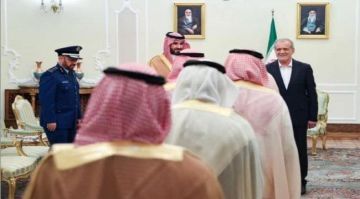 من حلف مكة للدفاع المشترك إلى طهران.. السعودية تستنجد بإيران من صواريخ الحوثي من حلف مكة للدفاع المشترك إلى طهران.. السعودية تستنجد بإيران من صواريخ الحوثي
