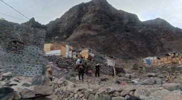 حملة أمنية موسعة لتأمين المرتفعات وتعزيز الإجراءات الاحترازية في العاصمة عدن حملة أمنية موسعة لتأمين المرتفعات وتعزيز الإجراءات الاحترازية في العاصمة عدن