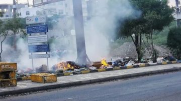 السعودية توقف الطلعات الجوية في تعز والمحافظ يقر بقطع الدعم السعودية توقف الطلعات الجوية في تعز والمحافظ يقر بقطع الدعم