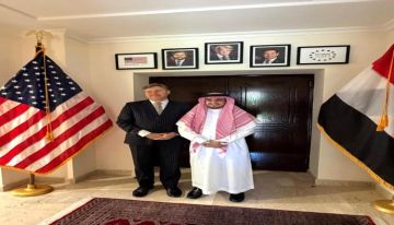 القائم بأعمال السفير الأمريكي لدى اليمن يبحث مع الرئيس التنفيذي لمجموعة القطيبي آفاق التعاون ودعم القطاع الخاص القائم بأعمال السفير الأمريكي لدى اليمن يبحث مع الرئيس التنفيذي لمجموعة القطيبي آفاق التعاون ودعم القطاع الخاص