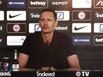 الأهلي السعودي يجس نبض مدرب ألماني لقيادة الفريق