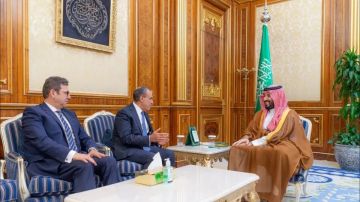 السيسي يوجه رسالة للملك سلمان ويؤكد: لن نسمح بالمساس بأمن السعودية السيسي يوجه رسالة للملك سلمان ويؤكد: لن نسمح بالمساس بأمن السعودية