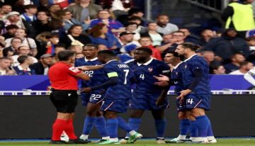 بعد مبابي وكوناتي.. لاعب جديد يغادر معسكر فرنسا بعد مبابي وكوناتي.. لاعب جديد يغادر معسكر فرنسا