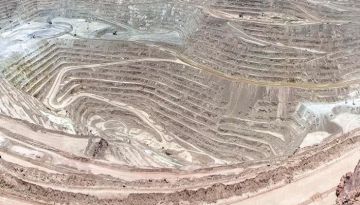 تشيلي: بدء إضراب عن الطعام بمنجم سنتينيلا للنحاس تشيلي: بدء إضراب عن الطعام بمنجم سنتينيلا للنحاس