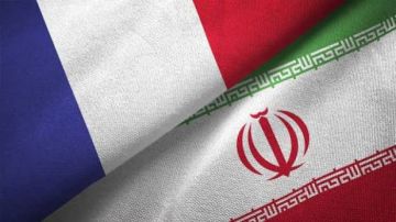 إيران تستدعي السفير الفرنسي إيران تستدعي السفير الفرنسي