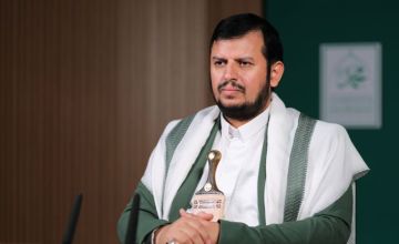 الحوثي يحذر القوى الإقليمية من عواقب الرهان على الرياض وواشنطن.. ويؤكد: قدراتنا شهدت نقلة نوعية وسنواصل تطويرها حتى إنهاء الحصار الحوثي يحذر القوى الإقليمية من عواقب الرهان على الرياض وواشنطن.. ويؤكد: قدراتنا شهدت نقلة نوعية وسنواصل تطويرها حتى إنهاء الحصار