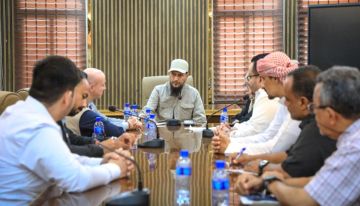 مع تجاوز النازحين 46 ألفا.. محافظ عدن يطالب الأمم المتحدة باستجابة عاجلة لمواجهة تداعيات التصعيد الحوثي مع تجاوز النازحين 46 ألفا.. محافظ عدن يطالب الأمم المتحدة باستجابة عاجلة لمواجهة تداعيات التصعيد الحوثي