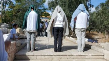 1165 مستوطنا يقتحمون الأقصى في سادس أيام عيد العرش 1165 مستوطنا يقتحمون الأقصى في سادس أيام عيد العرش