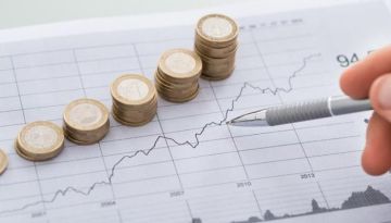 مكاتب إدارة الثروات تخطط لضخ استثمارات في الأسهم والأصول الخاصة مكاتب إدارة الثروات تخطط لضخ استثمارات في الأسهم والأصول الخاصة