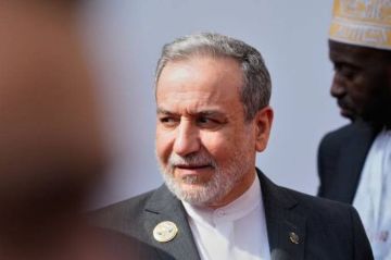 عراقجي يعلق على خطة السبعة أيام عراقجي يعلق على خطة السبعة أيام