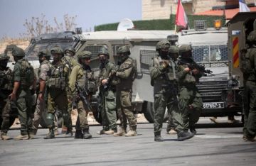 الجيش الإسرائيلي يعلن اعتقال شخصين في جنوب سوريا الجيش الإسرائيلي يعلن اعتقال شخصين في جنوب سوريا