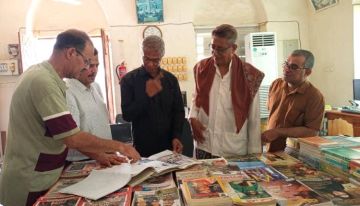 شراكة التنوير بالمكلا.. مؤسسة آفاق وطن تعيد الدفء لرفوف المكتبة السلطانية