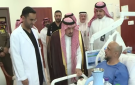 أمير منطقة الرياض يتفقد المصابين في اعتداء مطار الرياض