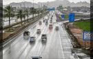 أمطار رعدية وسيول محتملة تضرب 10 مناطق سعودية.. والرياح تتجاوز 60 كم ساعة