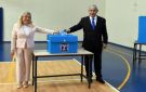 نتنياهو يحذر من حكومة يسارية عربية