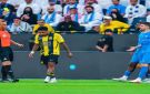 اشتباكات وتدخل أمني... الدوري السعودي يشهد فوضى عارمة في ختام قمة الهلال والاتحاد