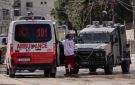 إصابة 7 فلسطينيين وتهديد محاصيل زراعية في ثلاثة اعتداءات منفصلة للمستوطنين برام الله ونابلس والقدس
