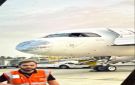 طائرة اليمنية تتجاوز ضربة ثلجية وتهبط بسلام في عمان - ye