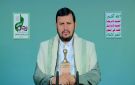 قائد أنصار الله يشيد بأبناء تعز ويؤكد: المنافذ الإنسانية مفتوحة وإجراءاتنا تمنع الإمداد العسكري للفصائل السعودية