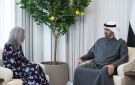رئيس الإمارات يستقبل السيناتور جوني إيرنست