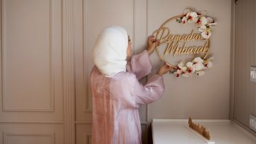 من الإضاءة إلى الزوايا الدافئة.. أفكار ديكور رمضانية لبيت أكثر هدوءا