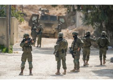 إصابة طفل فلسطيني برصاص العدو الإسرائيلي جنوب خان يونس في قطاع غزة