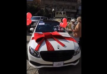 خطوبة شاب يمني بـ 200 ألف دولار في صنعاء تثير جدلا واسعا.. بذخ أم فرحة مشروعة؟ - فيديو 