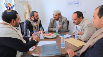 مناقشة جوانب التنسيق بين أمانة العاصمة والغرفة التجارية الصناعية مناقشة جوانب التنسيق بين أمانة العاصمة والغرفة التجارية الصناعية