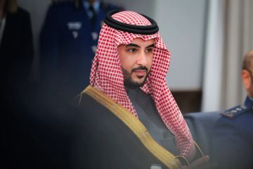 العلاقة مع الكيان والإمارات والإخوان.. صحيفة تكشف تفاصيل اجتماع خالد بن سلمان باللوبي الإسرائيلي في واشنطن