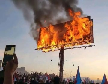 صادم!! عناصر الزبيدي تمزق صور القادة السعوديين في سيئون.. هل هذا انتحار سياسي؟