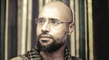 بعد مقتله.. من هو سيف الإسلام نجل معمر القذافى؟