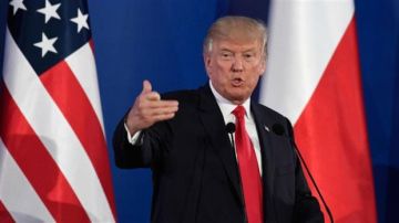 ترامب: ضرائب الدخل تثقل كاهل مواطنينا