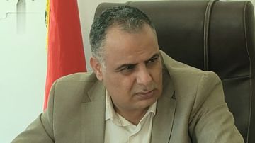 محافظ حجة يعزي الرئيس المشاط في وفاة والدته محافظ حجة يعزي الرئيس المشاط في وفاة والدته