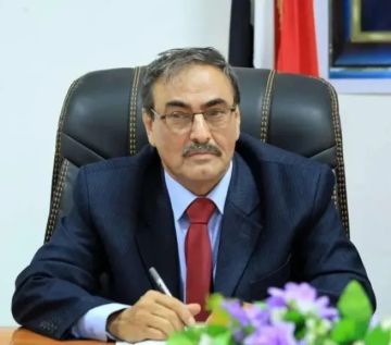 إصابة مسؤول محلي بارز في شبوة إثر هجوم مليشيا الانتقالي المنحل على مبنى المحافظة إصابة مسؤول محلي بارز في شبوة إثر هجوم مليشيا الانتقالي المنحل على مبنى المحافظة