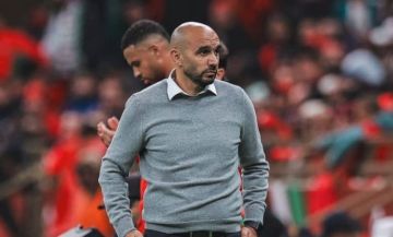 الركراكي مرشح لتدريب مارسيليا الفرنسي