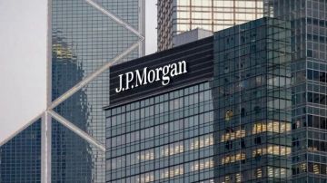 جيه بي مورجان يحذر من نزيف الدولار مع تسارع التحوط جيه بي مورجان يحذر من نزيف الدولار مع تسارع التحوط