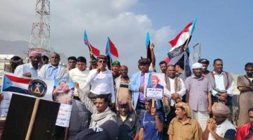 حشد جماهيري واسع في سقطرى يجدد العهد للمجلس الانتقالي الجنوبي ويؤكد الثبات على القضية الجنوبية