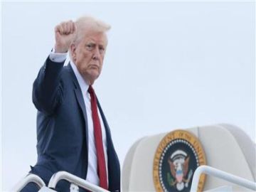 ترامب يدرس إمكانية تغيير النظام في إيران ترامب يدرس إمكانية تغيير النظام في إيران