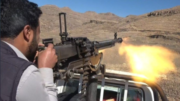 تطبيق قتالي لخريجي دورات طوفان الأقصى بمربع متنة في محافظة صنعاء