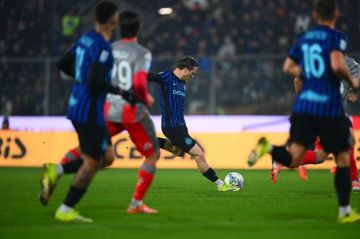 إنتر ميلان يعزز صدارة الدوري الإيطالي عبر كريمونيزي