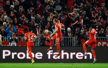 بايرن يسحق ضيفه هوفنهايم في الدوري الألماني بايرن يسحق ضيفه هوفنهايم في الدوري الألماني