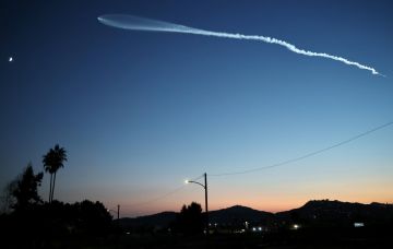 فيتنام تمنح ترخيصا لستارلينك لتشغيل الإنترنت عبر الأقمار الصناعية فيتنام تمنح ترخيصا لستارلينك لتشغيل الإنترنت عبر الأقمار الصناعية