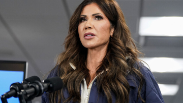 الولايات المتحدة تنهي برنامج الحماية المؤقتة (TPS) لليمن بعد 60 يوما