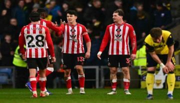 سندرلاند وفولهام يفوزان ويتأهلان لربع نهائي كأس إنجلترا